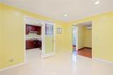1525 Bromley - Photo 11