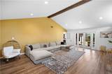 3082 Rowena Drive - Photo 18