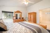 11851 Riverside Dr - Photo 14