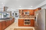 2431 Victoria Ave - Photo 15