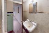 1585 Sycamore Street - Photo 44