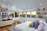1042 Bay Avenue - Photo 31