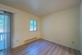 300 Glenwood Circle - Photo 11