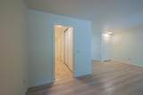 300 Glenwood Circle - Photo 12