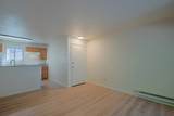300 Glenwood Circle - Photo 8