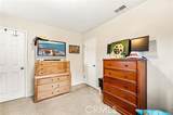 552 S Yorba St - Photo 33