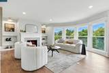 5020 Golden Gate Ave - Photo 4