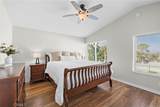 2042 Redwood - Photo 17