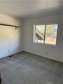 140 Crable Street - Photo 16