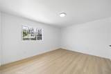 425 Raymond - Photo 18