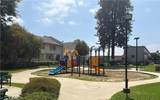 7651 Reseda - Photo 4