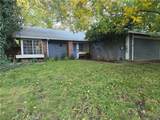 661 Victorian Park - Photo 1