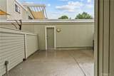 22123 Burbank Blvd #2 - Photo 19
