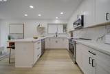 100 Alameda Place - Photo 18