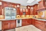 2389 Victoria Circle - Photo 11