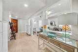 235 Gale - Photo 13