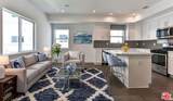 3946 S. Budlong Avenue - Photo 1