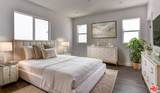 3946 S. Budlong Avenue - Photo 24