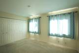 1516 Hilby Avenue - Photo 8