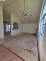 1045 Camellia Ct - Photo 3