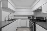 14960 Victory Boulevard - Photo 10
