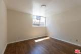 1233 Barry Avenue - Photo 13