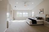 25657 Crestfield Dr - Photo 19