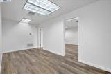 2006 Clement Ave - Photo 12