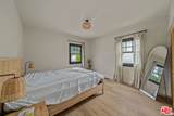 8822 Rosewood Avenue - Photo 18