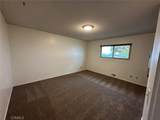 1566 Hillcrest - Photo 14