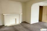 2812 Alsace Avenue - Photo 9