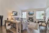 625 Hazelwood Way - Photo 5