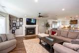 9337 Creekside Lane - Photo 4