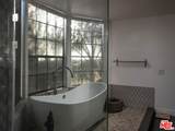 960 Doheny Drive - Photo 22