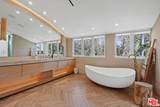 9451 Sunset Boulevard - Photo 29