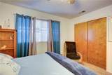 1165 Maple - Photo 32