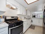 313 Pine - Photo 10
