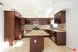 4216 Victory Boulevard - Photo 11
