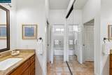 1632 Villa Way - Photo 25