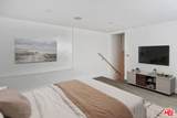 1105 Alta Loma Road - Photo 7