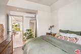 1033 Havenhurst Dr - Photo 14
