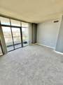 425 W Beech St - Photo 32