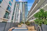 425 W Beech St - Photo 33