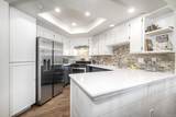 600 N The Strand - Photo 1