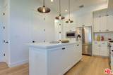 6018 6018 1/2 Comey Avenue - Photo 9