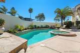 555 Ocean - Photo 16