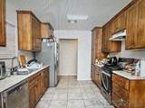 312 Chisolm - Photo 3