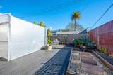 910 Guadalupe - Photo 12