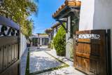 4245 Riverton Avenue - Photo 32