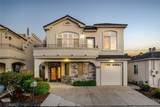 215 Placentia - Photo 1